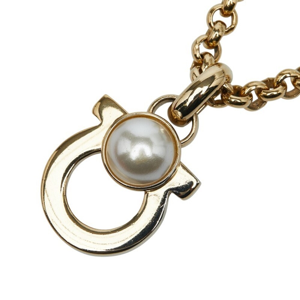 SALVATORE FERRAGAMO Gold Pearl Necklace